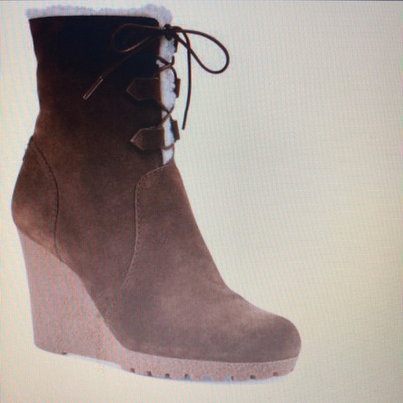 Michael kors Rory Faux Shearling Booties - Picture 11 of 11